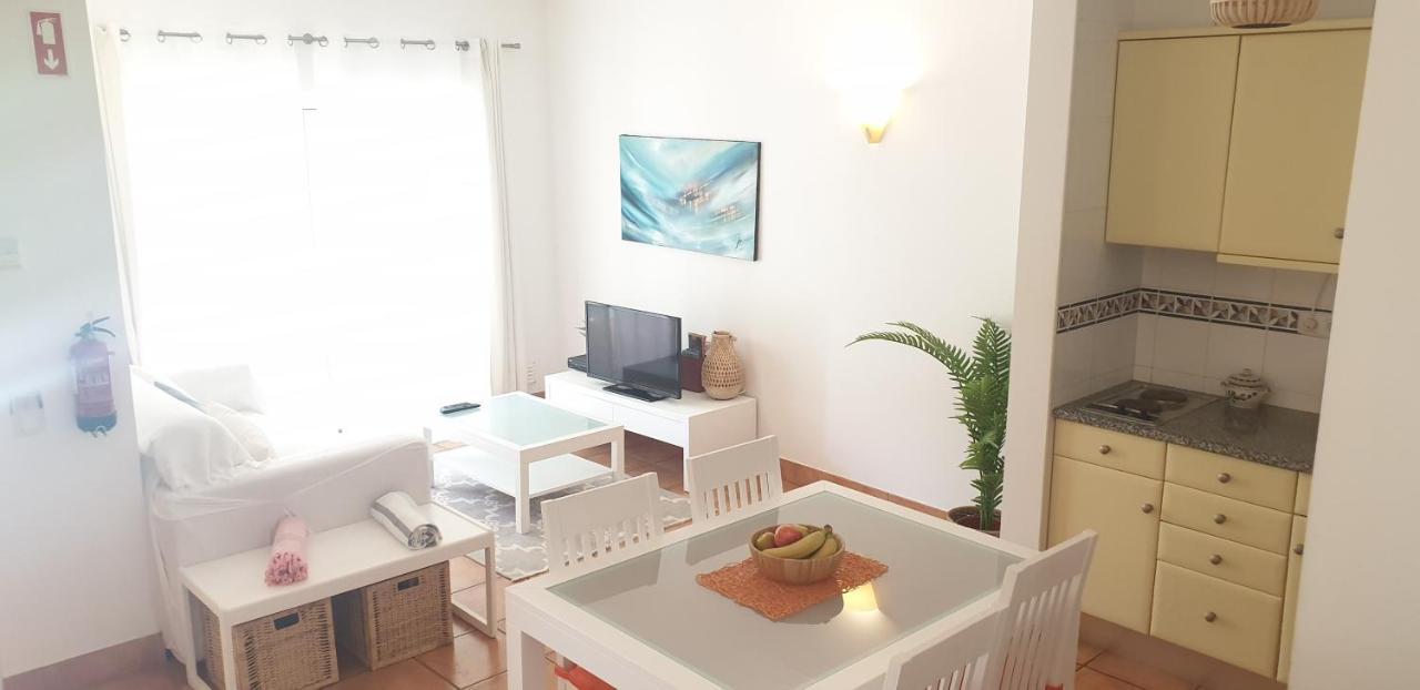 Apartment Vila Mos In Porto Mos Beach Lagos Ngoại thất bức ảnh